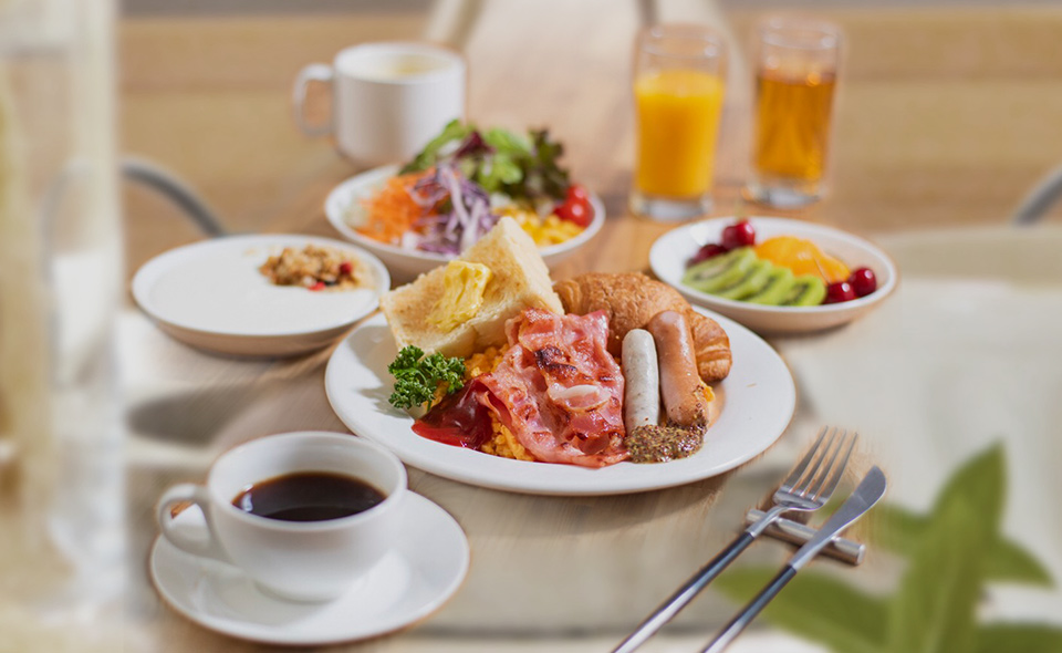 breakfast service